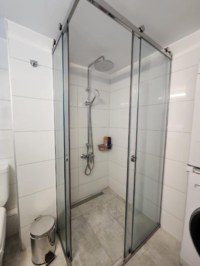 Newly Renovated Apartment 7 Min Walk From Acropolis Афіни Екстер'єр фото
