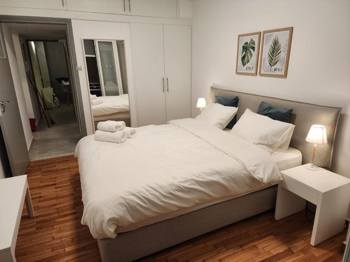 Newly Renovated Apartment 7 Min Walk From Acropolis Афіни Екстер'єр фото