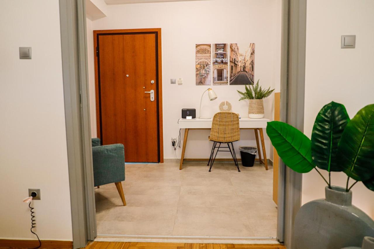 Newly Renovated Apartment 7 Min Walk From Acropolis Афіни Екстер'єр фото