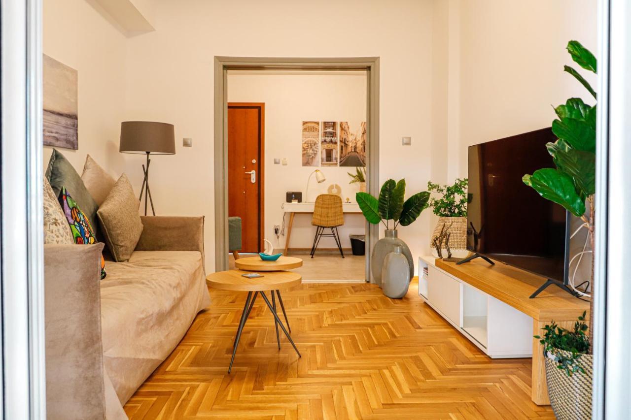Newly Renovated Apartment 7 Min Walk From Acropolis Афіни Екстер'єр фото