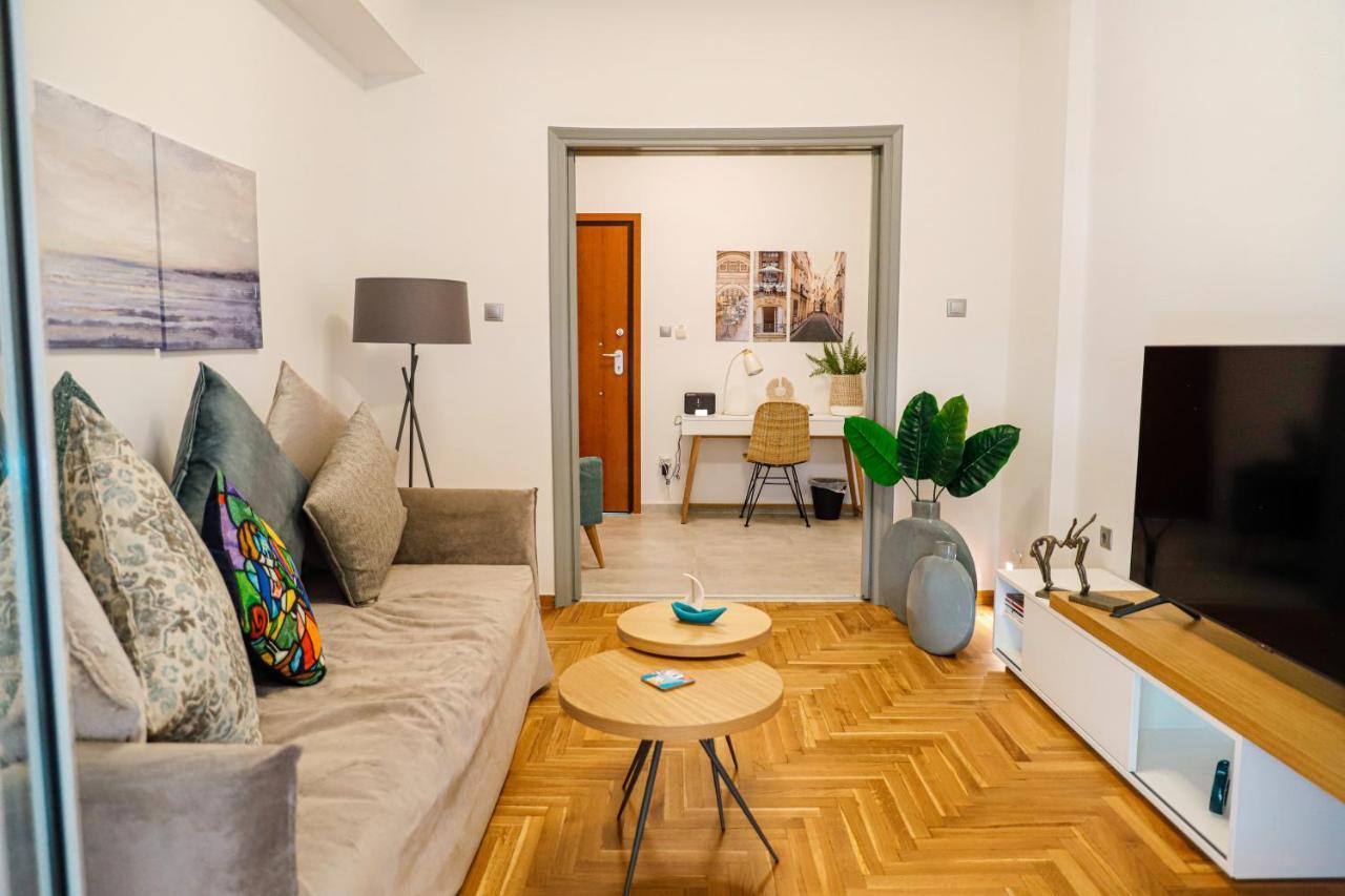 Newly Renovated Apartment 7 Min Walk From Acropolis Афіни Екстер'єр фото
