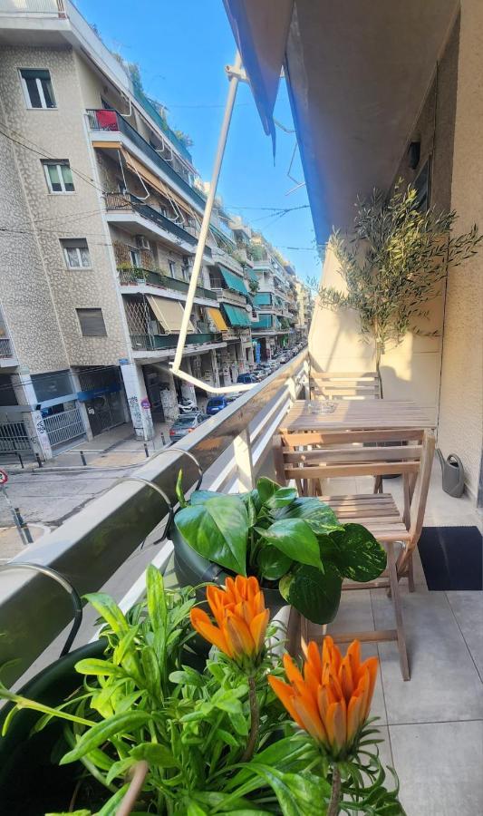 Newly Renovated Apartment 7 Min Walk From Acropolis Афіни Екстер'єр фото