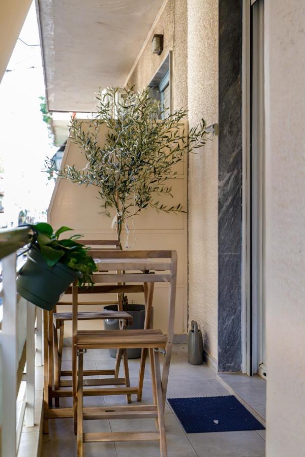 Newly Renovated Apartment 7 Min Walk From Acropolis Афіни Екстер'єр фото