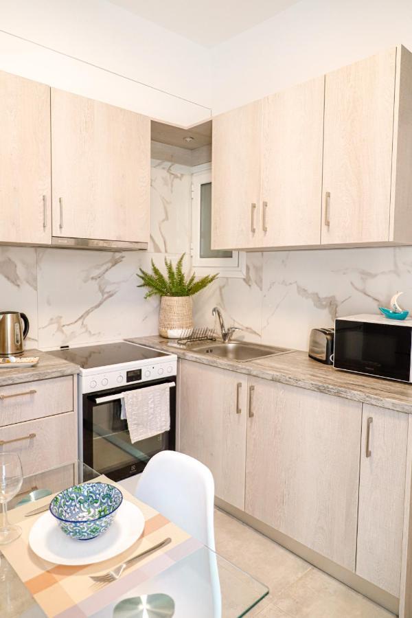 Newly Renovated Apartment 7 Min Walk From Acropolis Афіни Екстер'єр фото
