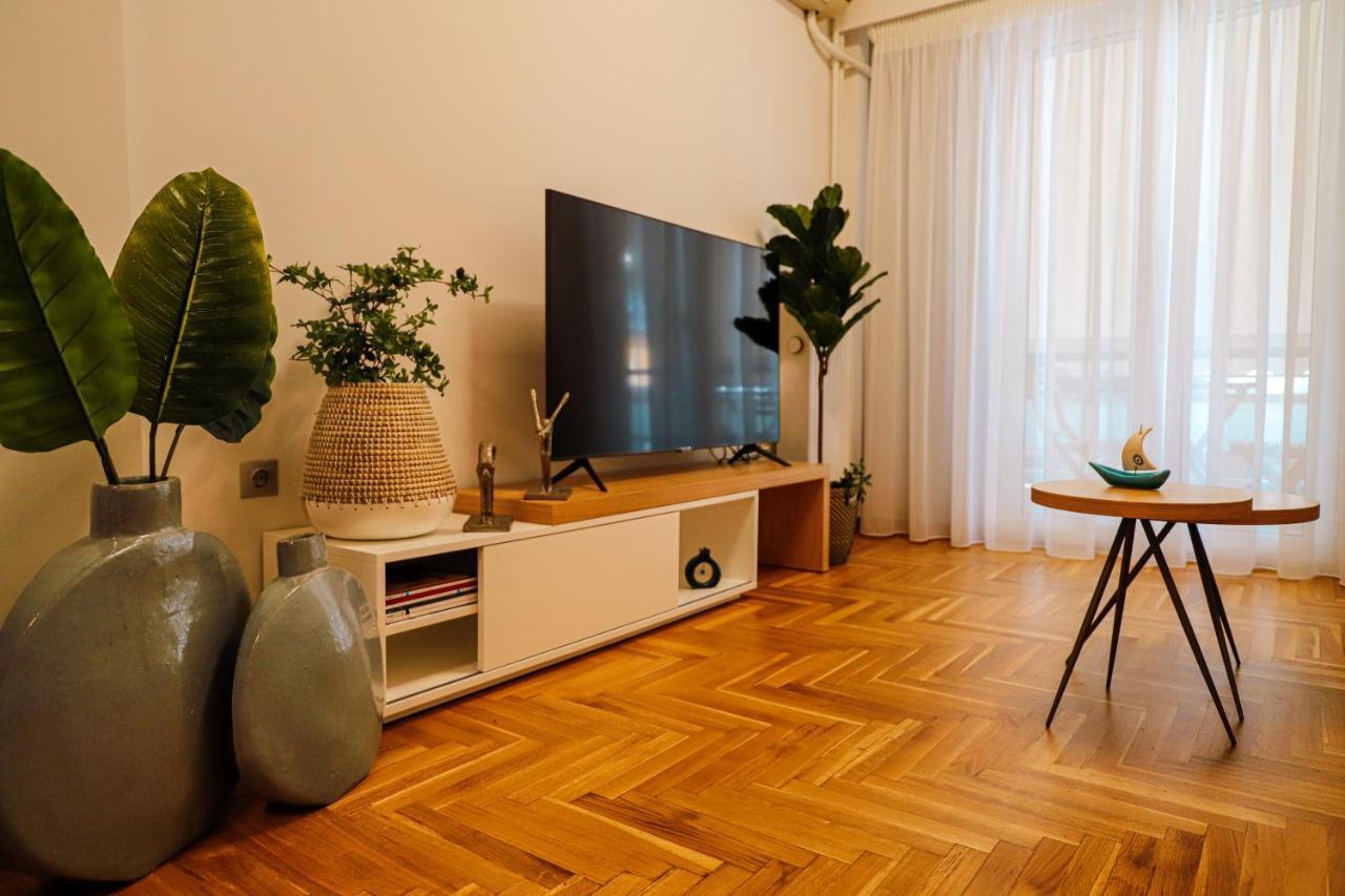Newly Renovated Apartment 7 Min Walk From Acropolis Афіни Екстер'єр фото