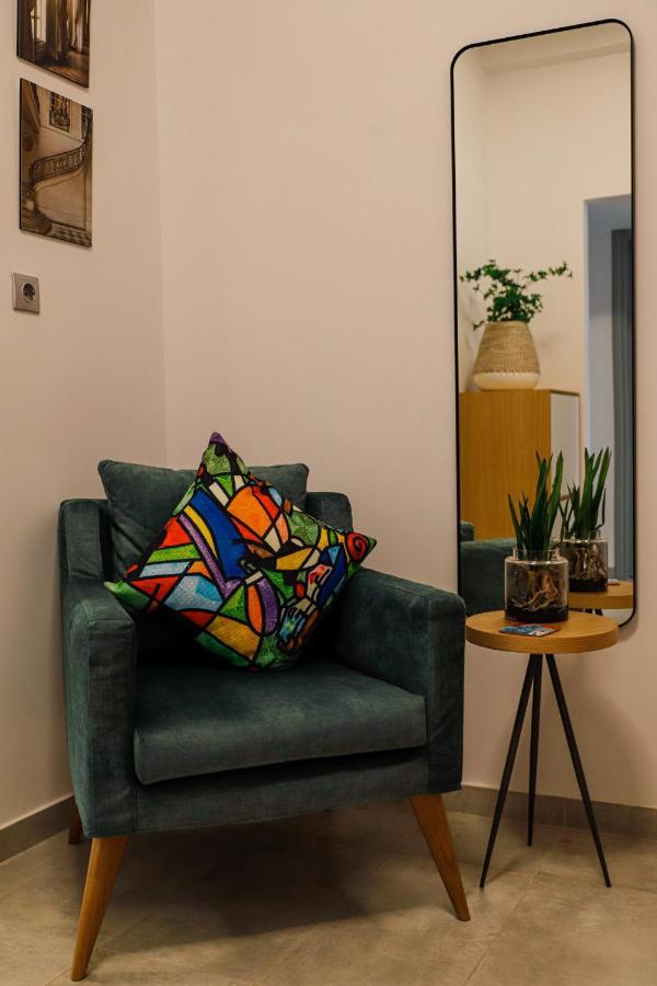 Newly Renovated Apartment 7 Min Walk From Acropolis Афіни Екстер'єр фото