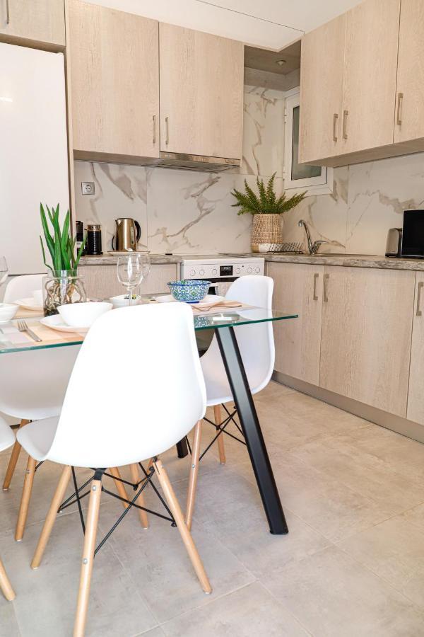 Newly Renovated Apartment 7 Min Walk From Acropolis Афіни Екстер'єр фото