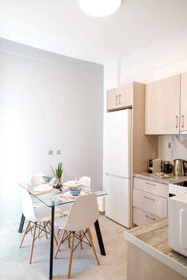 Newly Renovated Apartment 7 Min Walk From Acropolis Афіни Екстер'єр фото